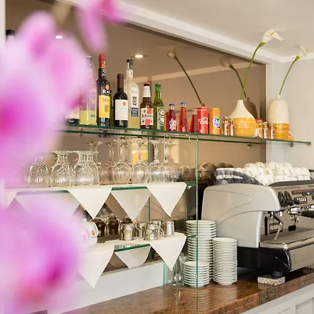 狄帕兰酒店 酒店